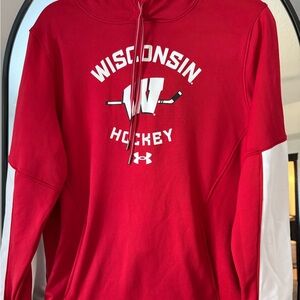 NWT Under Armour Mens’s Wisconsin Hockey Hoodie